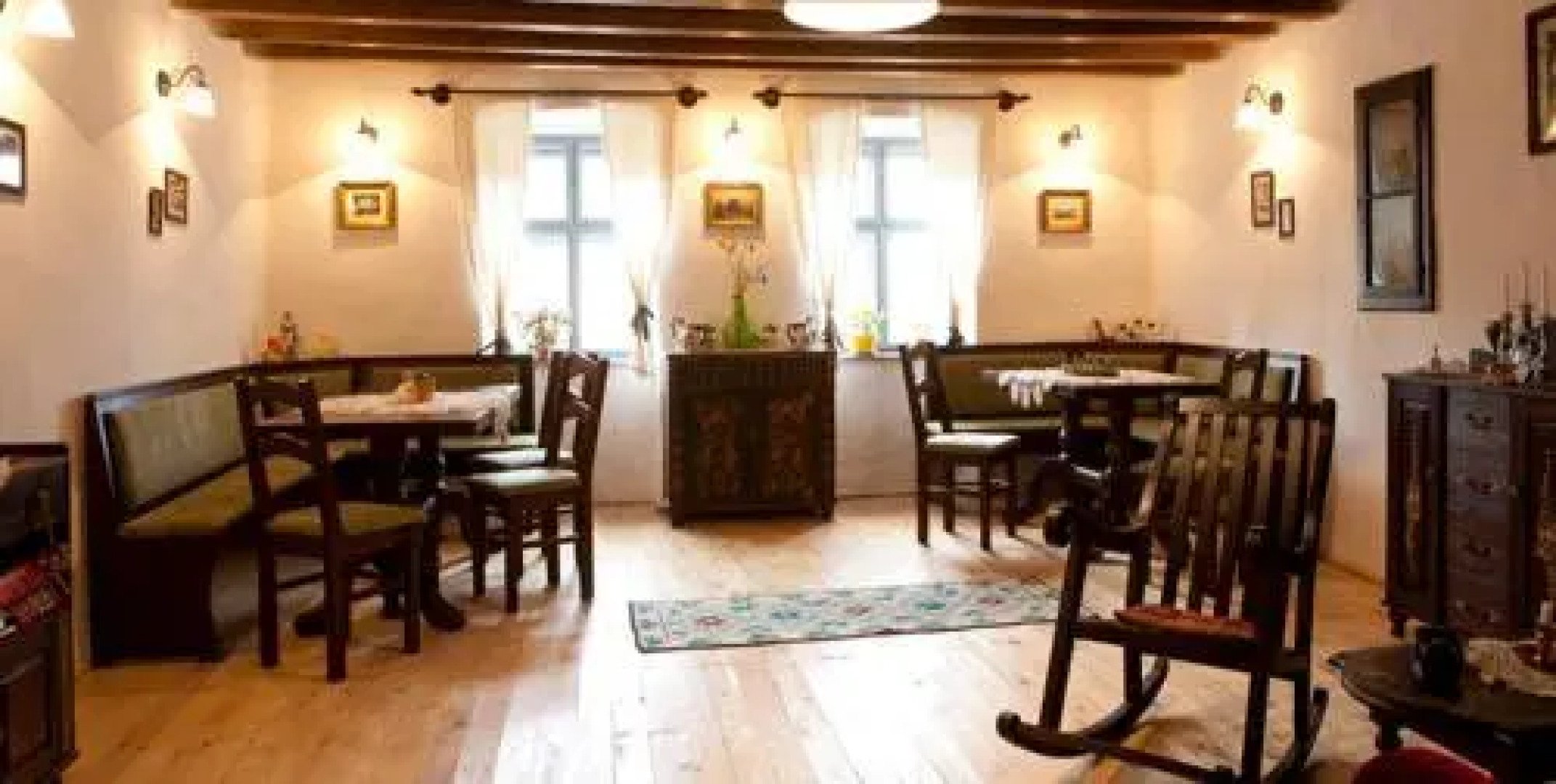 Casa Cu Zorele Crit 189