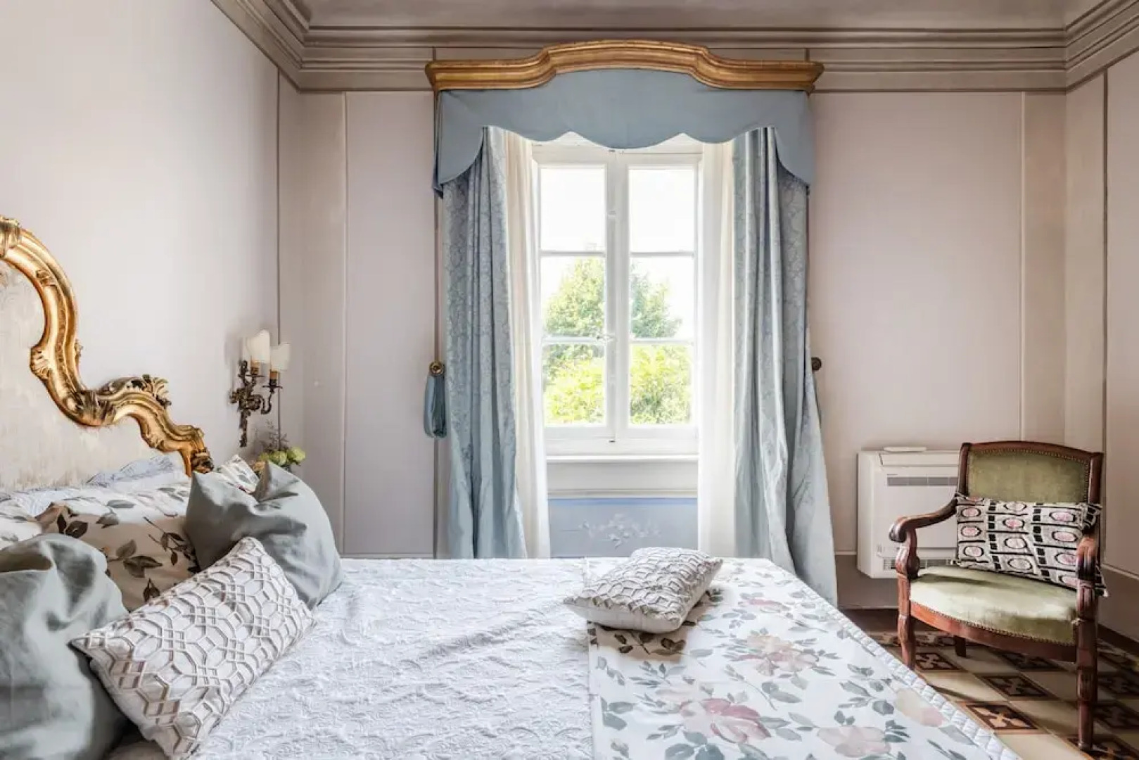 Villa Antica in Lucca