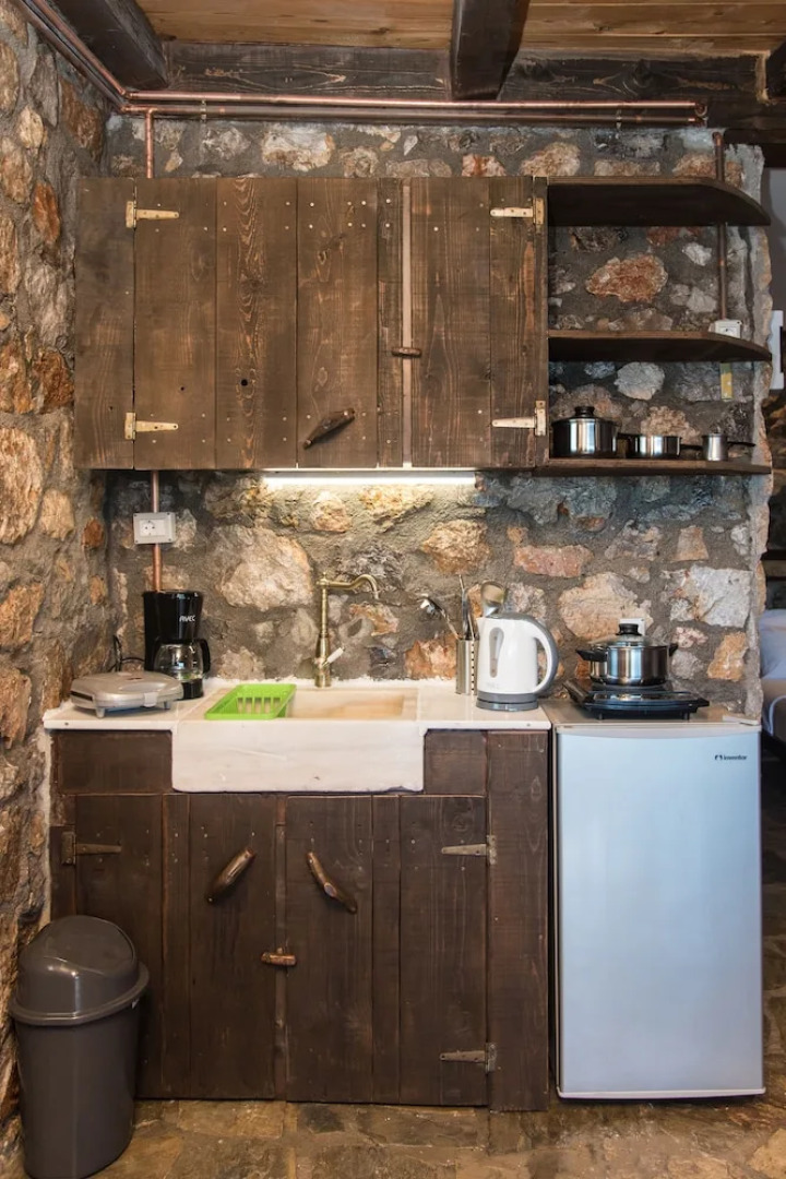 Agrilia Koromili Retreat