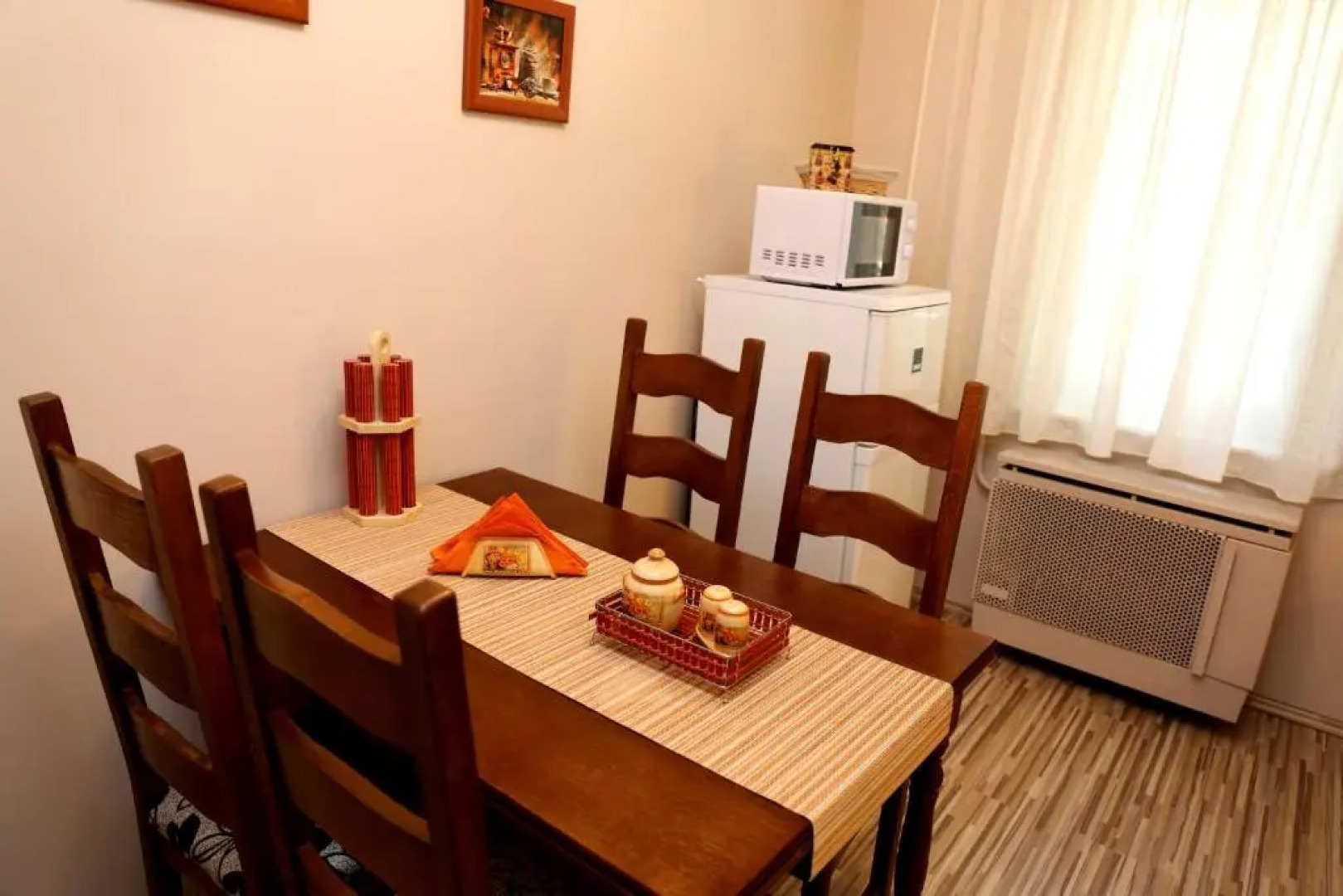 Adél Apartman