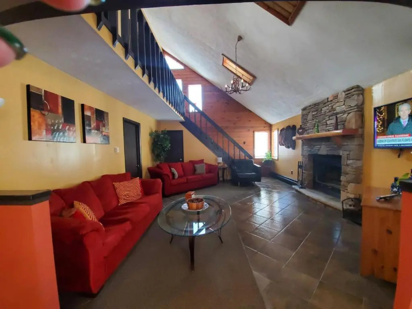 Chalet renovated Near Casino, Camelback , Kalahari water park Mount Pocono