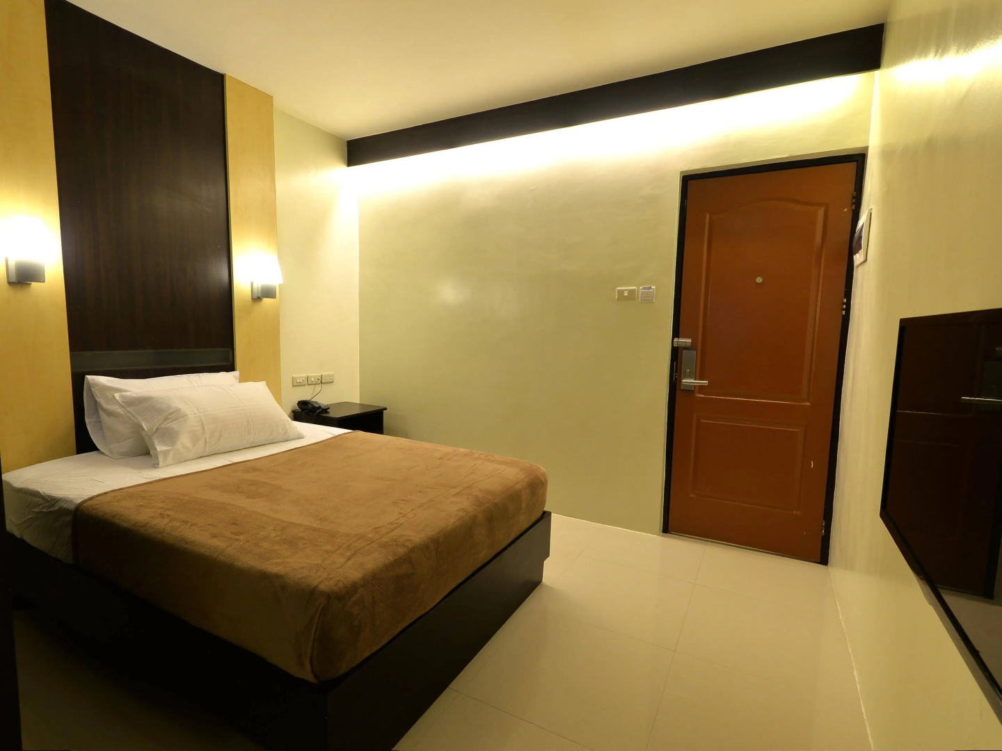 Hamilton Business Inn