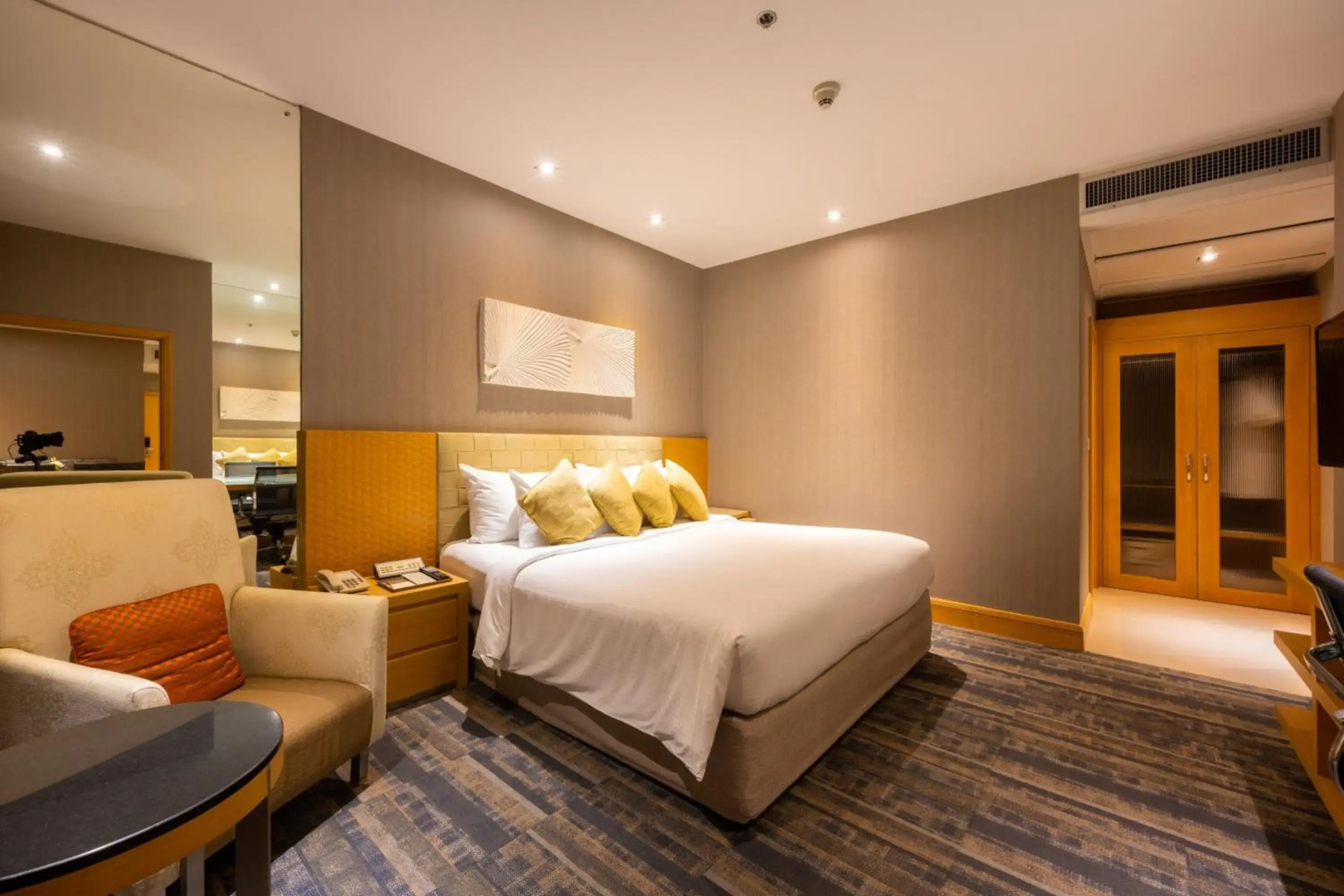 Grand Richmond Stylish Convention Hotel