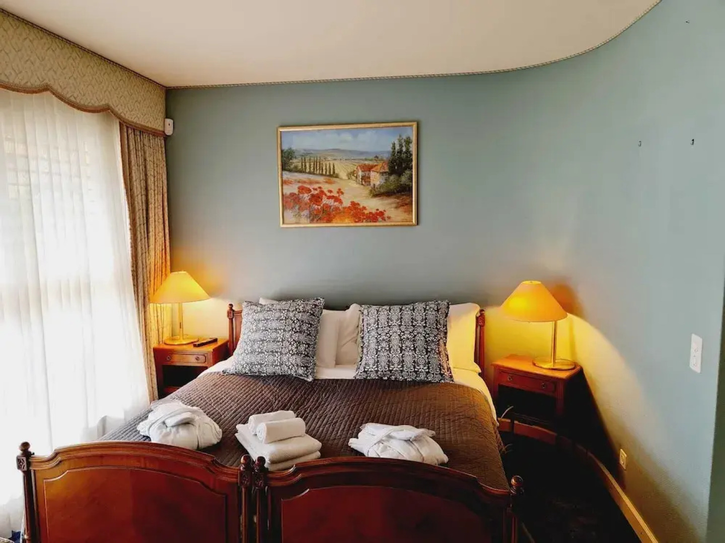 Paradise lake view Apartment