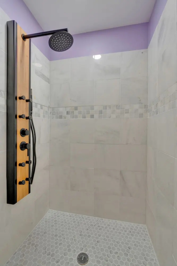 The James Place Inn B&B