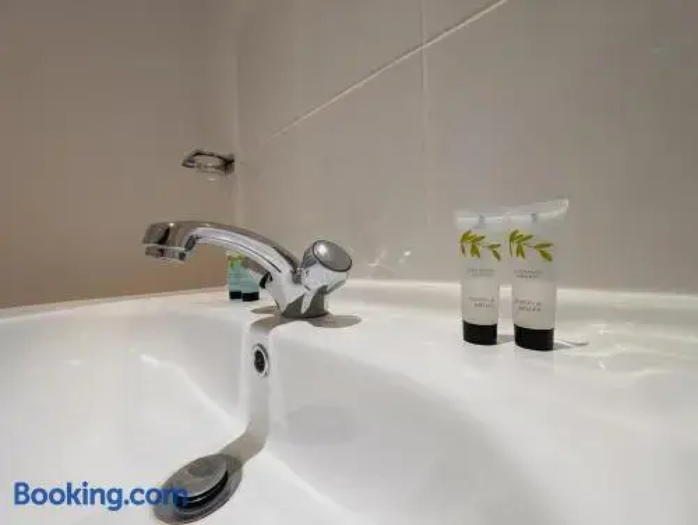 Bay  Harbour Luxury Holiday Apartments