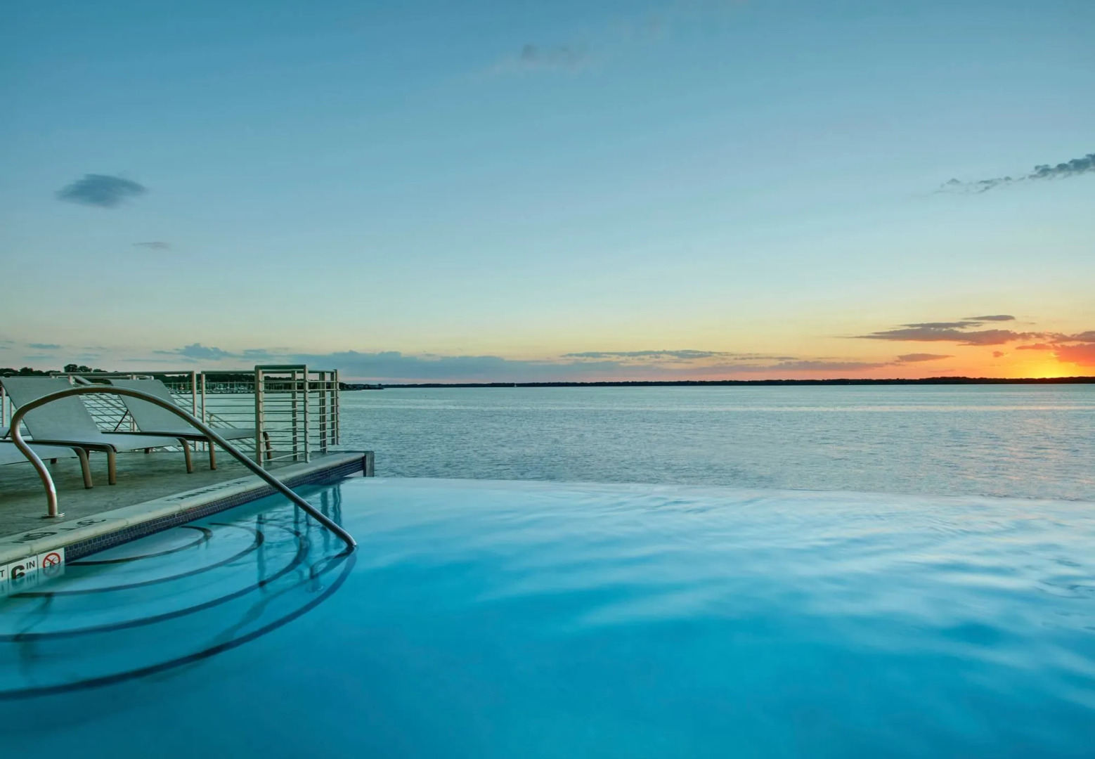 Courtyard by Marriott Erie Bayfront