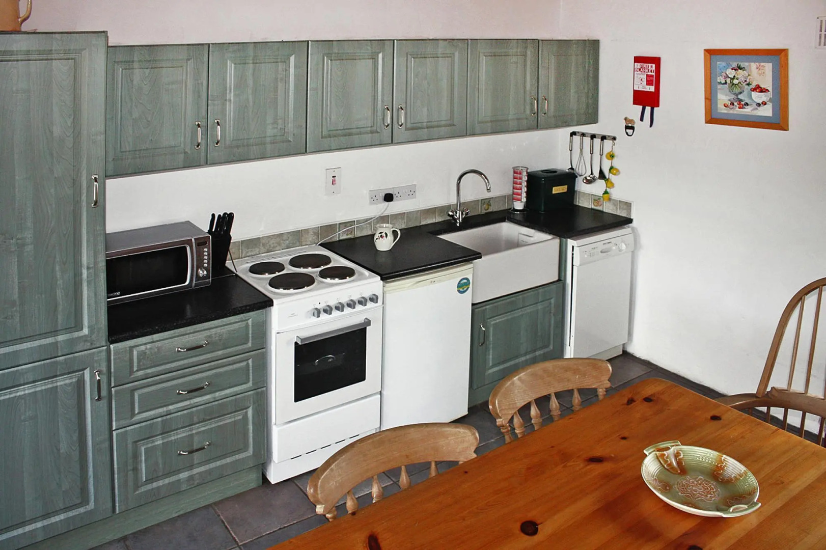 TerryGlass cottage with BBQ