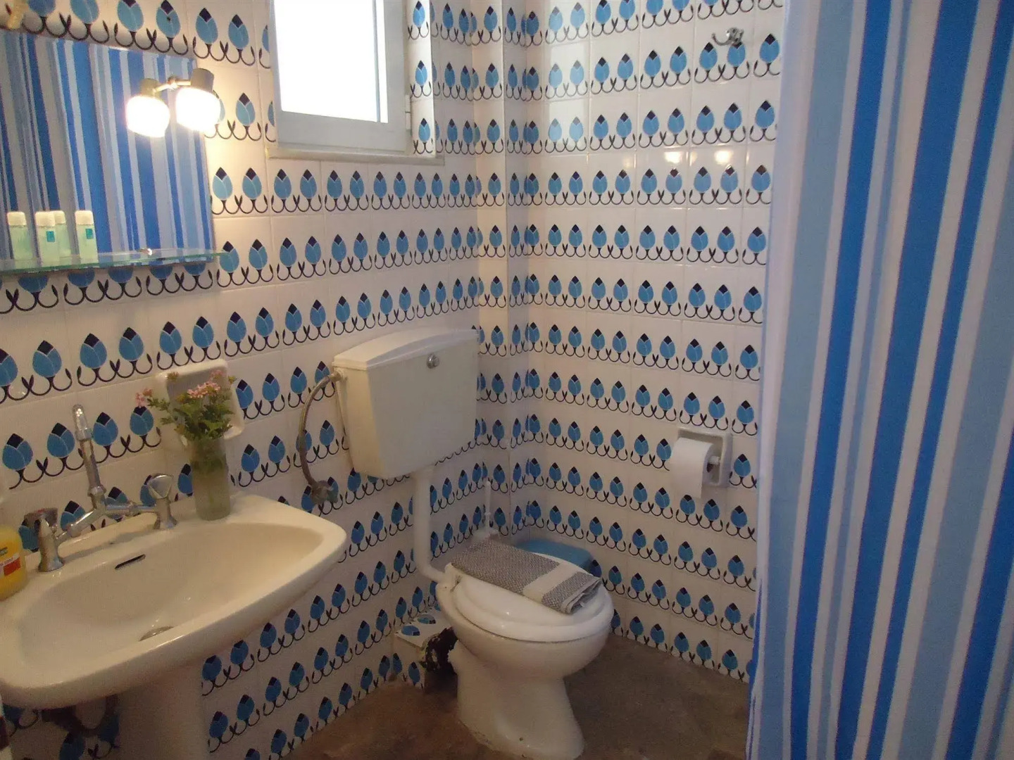 Christina Apartments