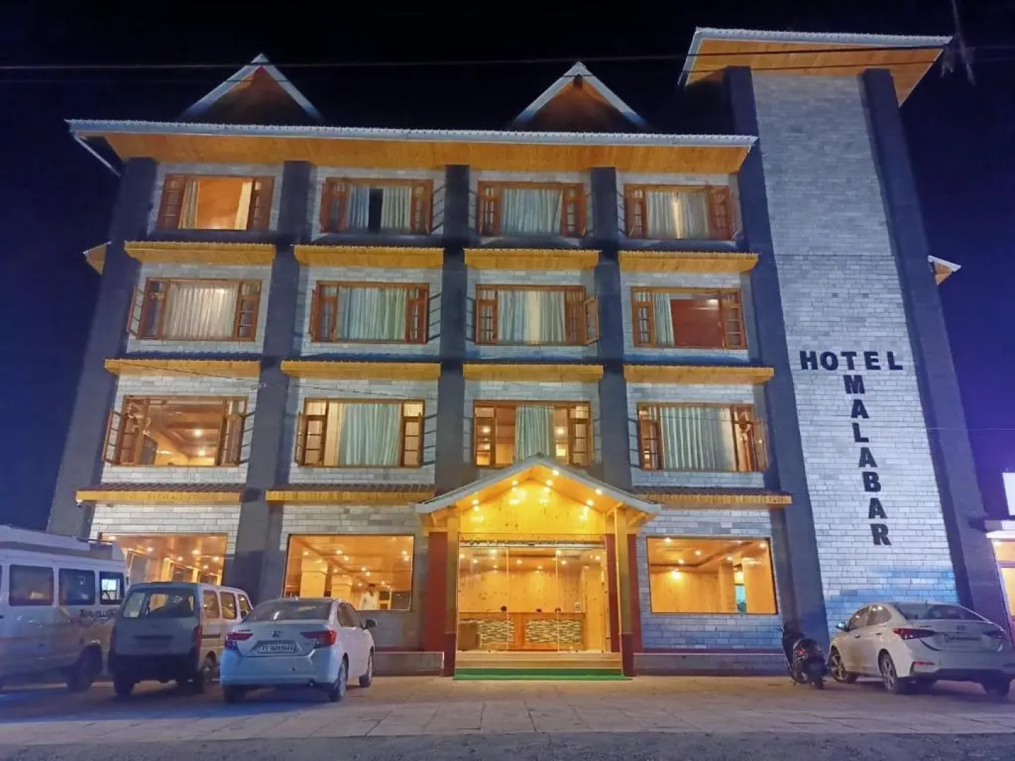 Hotel Malabar Kasol