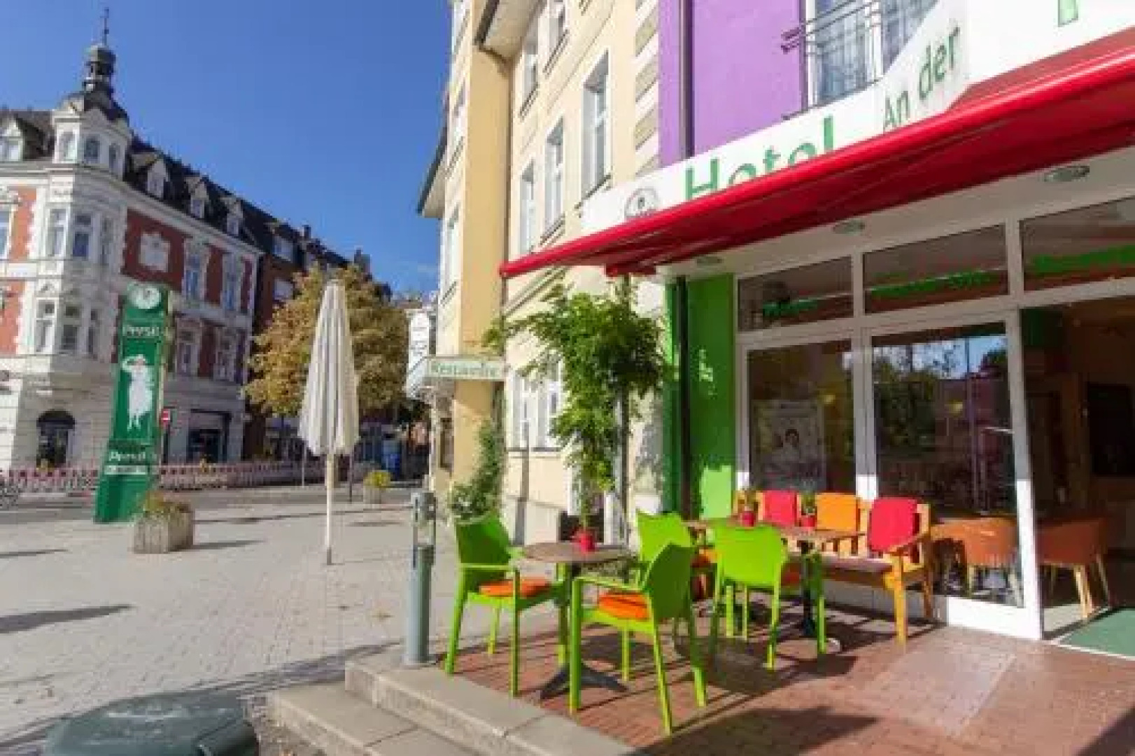 An der Persil-Uhr Stadt-Gut-Hotel