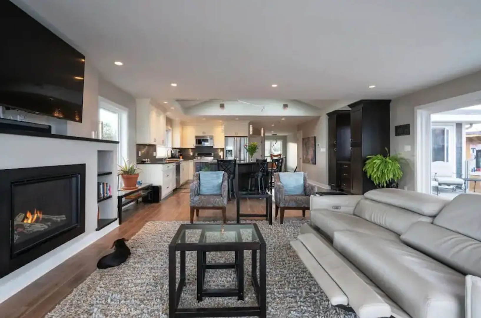 *10 Mile Point Stunning Oceanfront