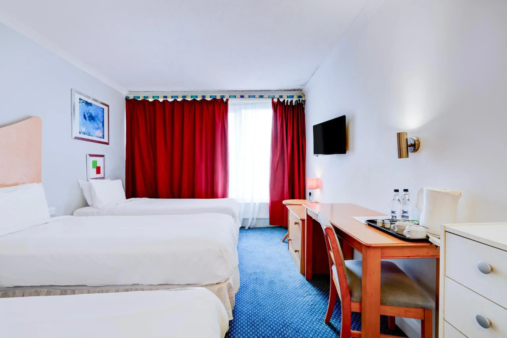 OYO The Chiltern Hotel