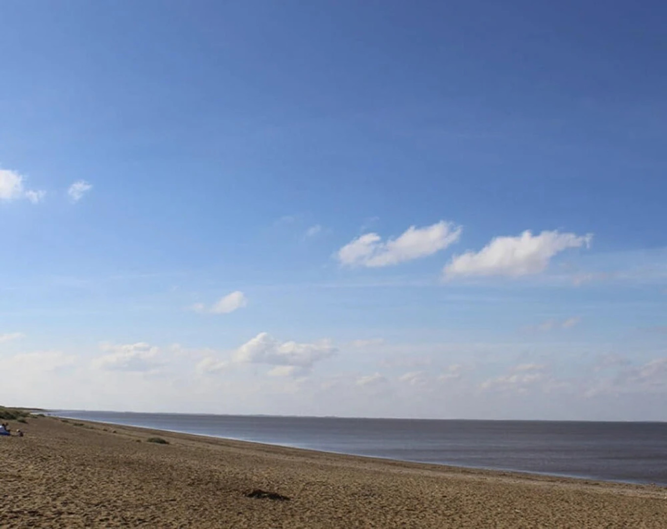 Pets Stay Free 2 Bedroom Caravan at Heacham Beach