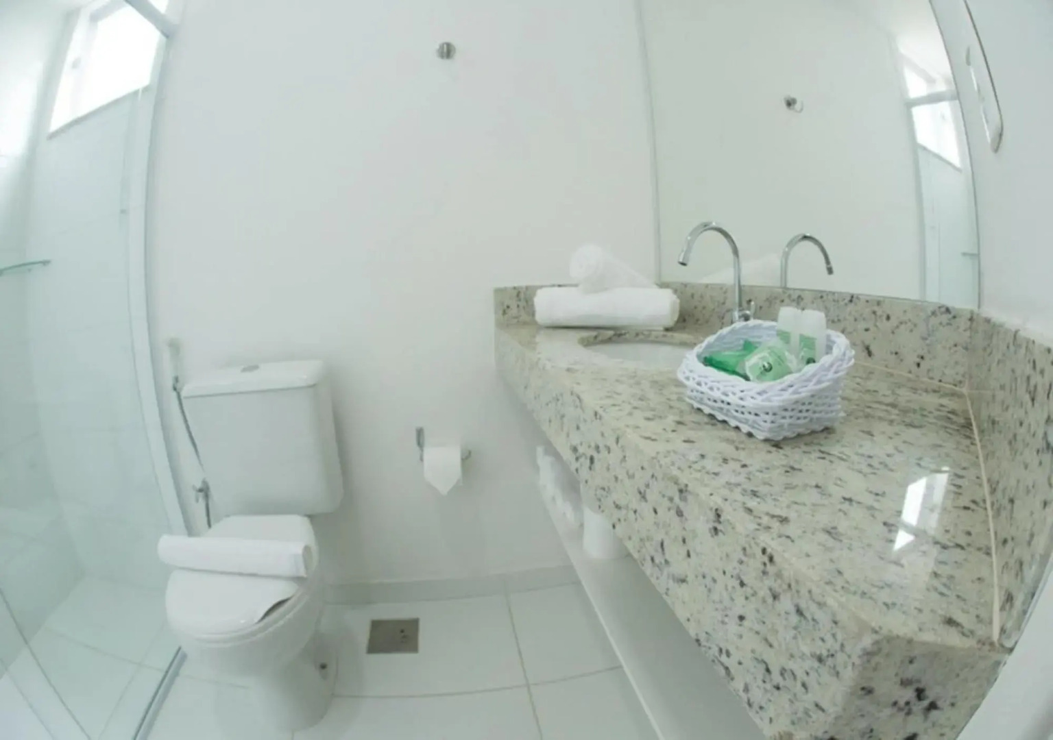 Bristol Easy Hotel - Rio Bonito