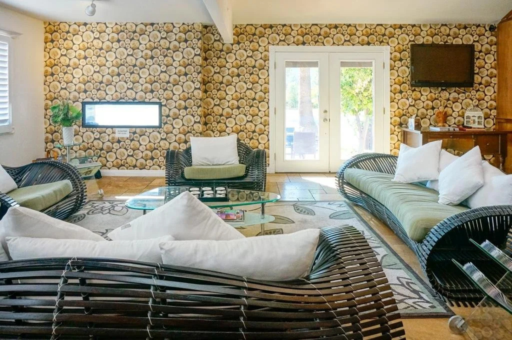 Hummingbird Inn of Ojai