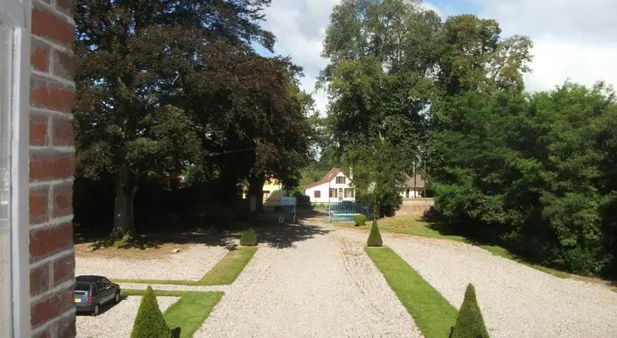 Château de Yaucourt Bussus