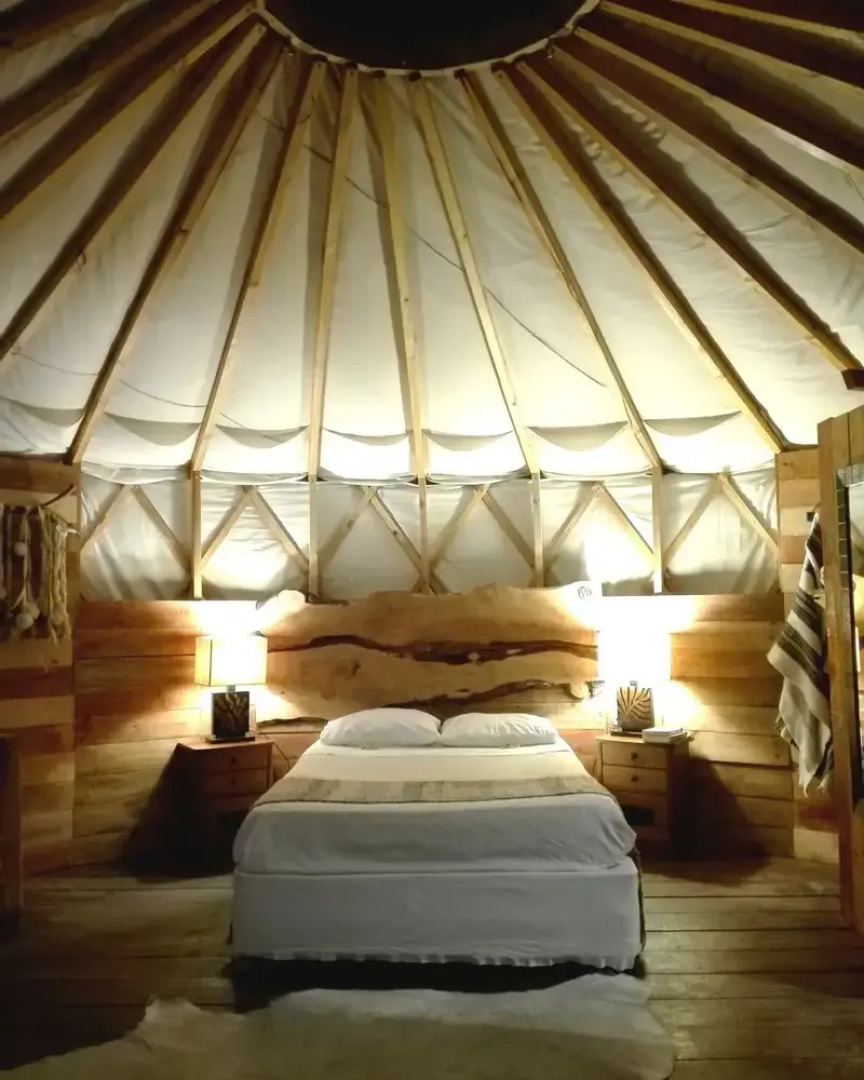 Yurt in Puyehue with Volcano Views