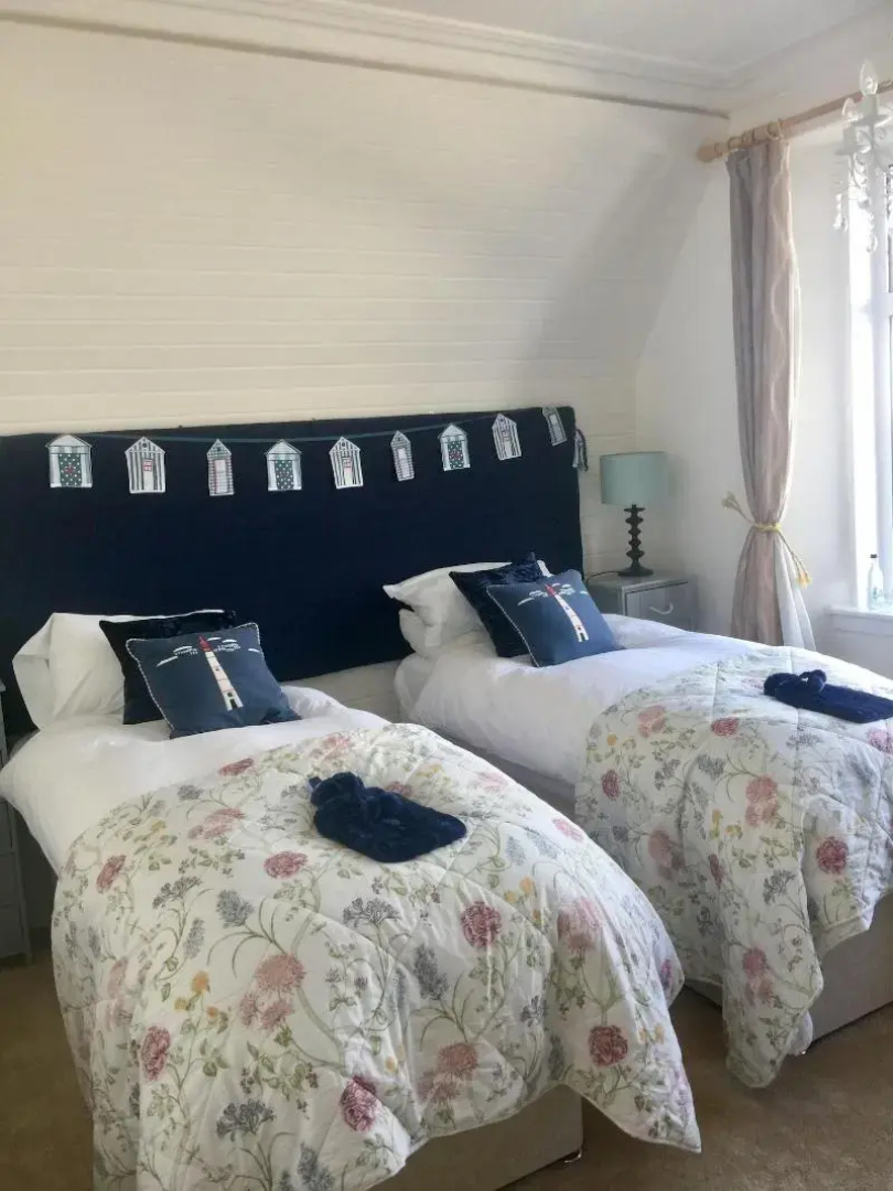 Tigh Na Mara
