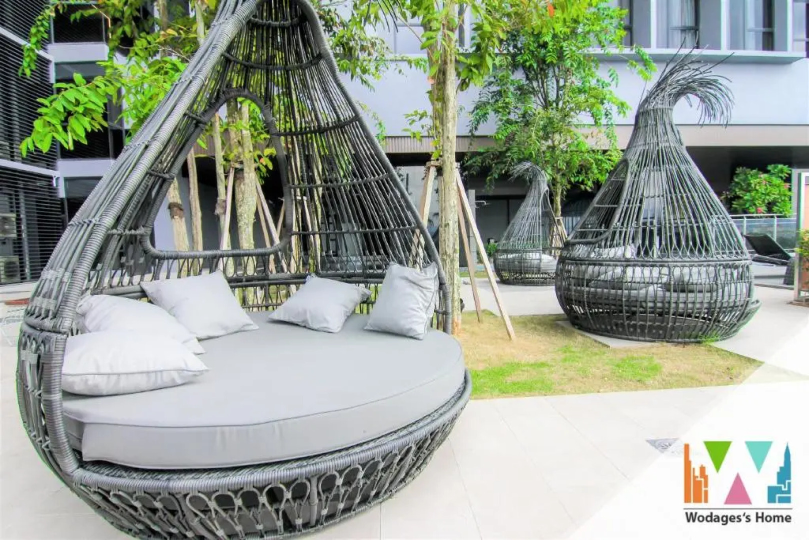 Expressionz KLCC by Wodages