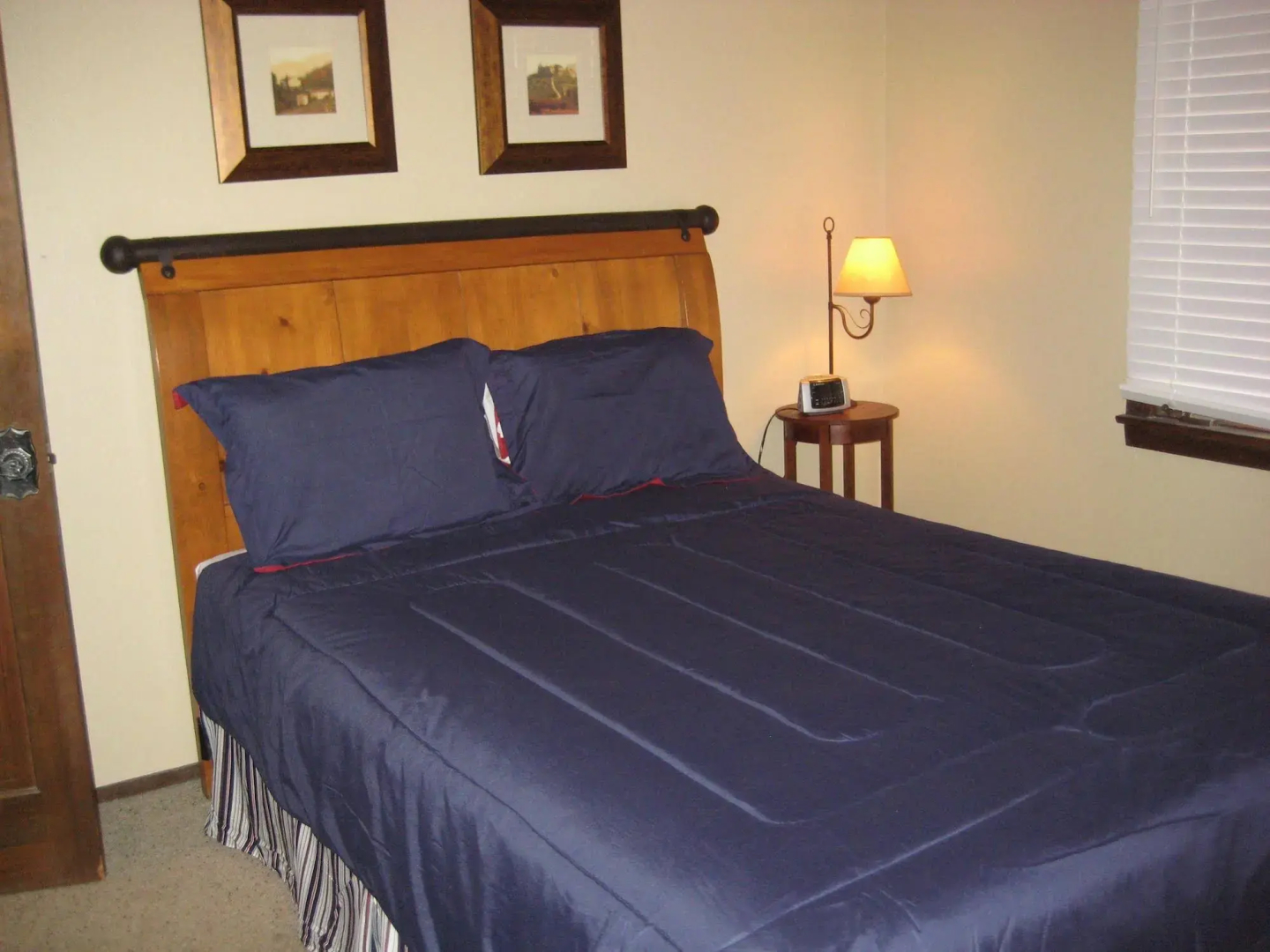 Chateau Sans Nom by Mammoth Reservation Bureau
