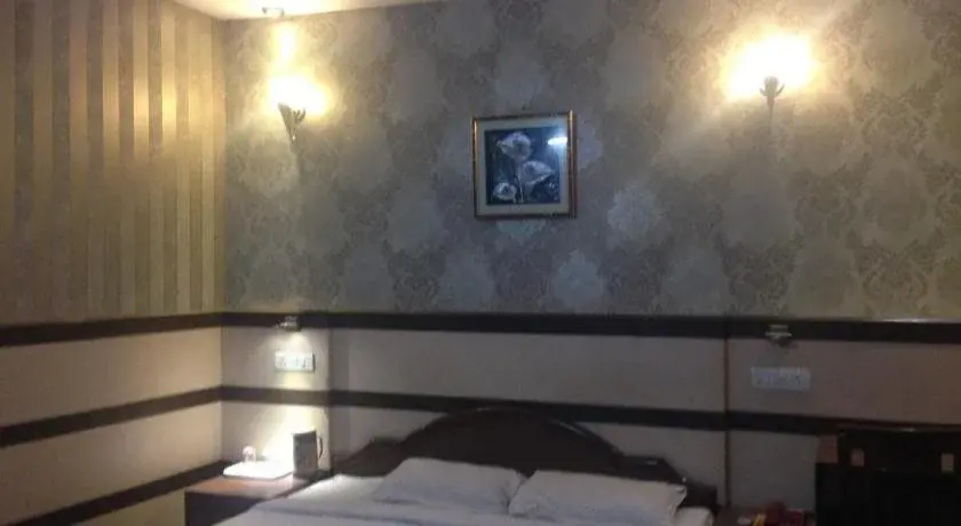 Amrapali Tourist Resort