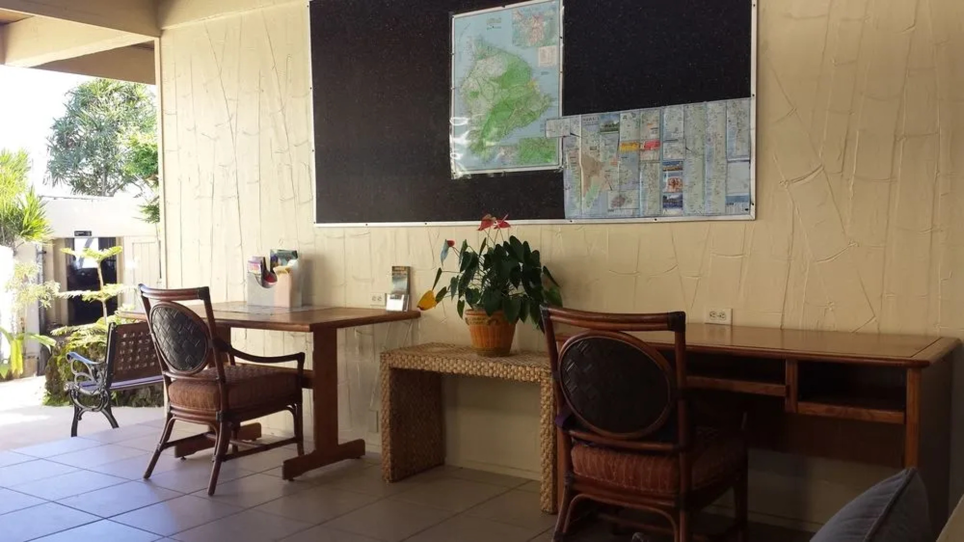 Hilo Reeds Bay Hotel