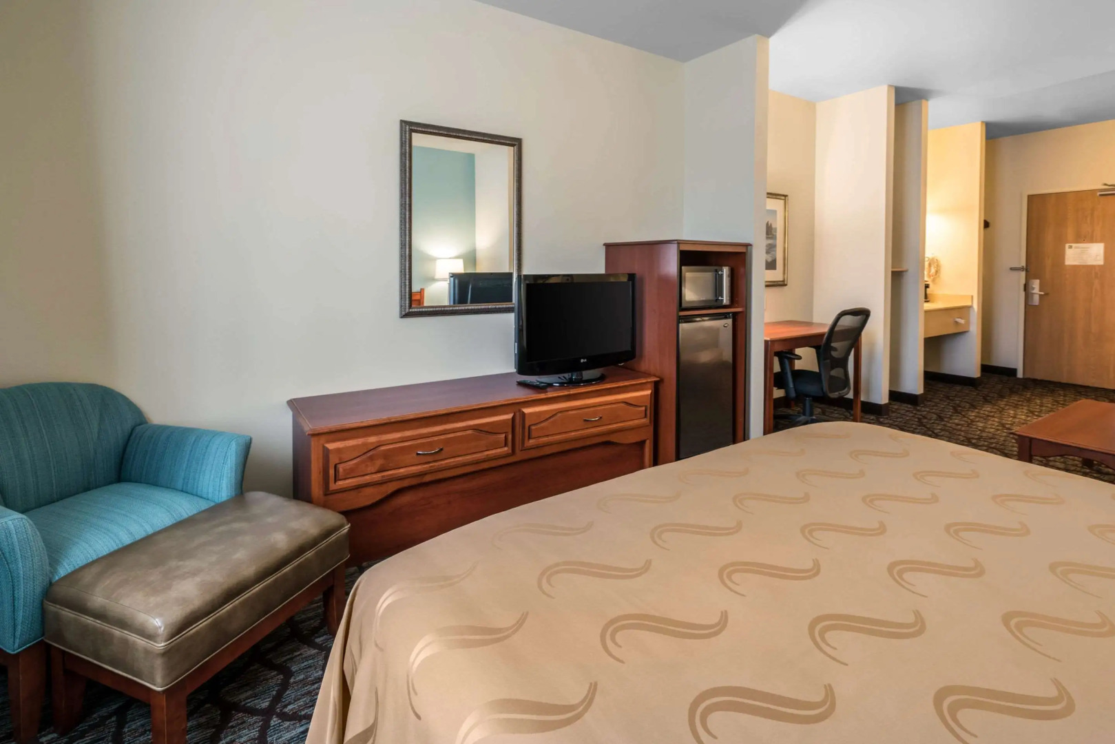 Quality Inn & Suites Sequim at Olympic National Park