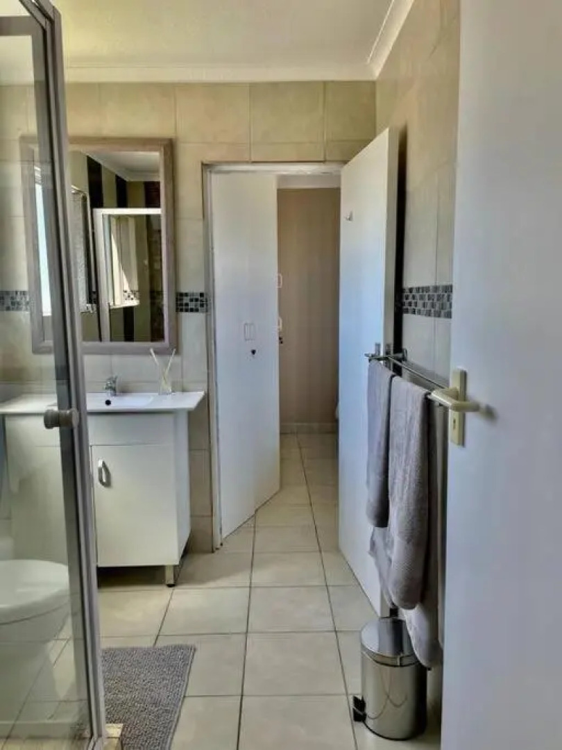 119 Hermanus BeachClub