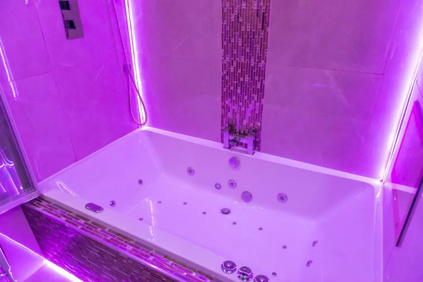 Meridian Serviced Apartments