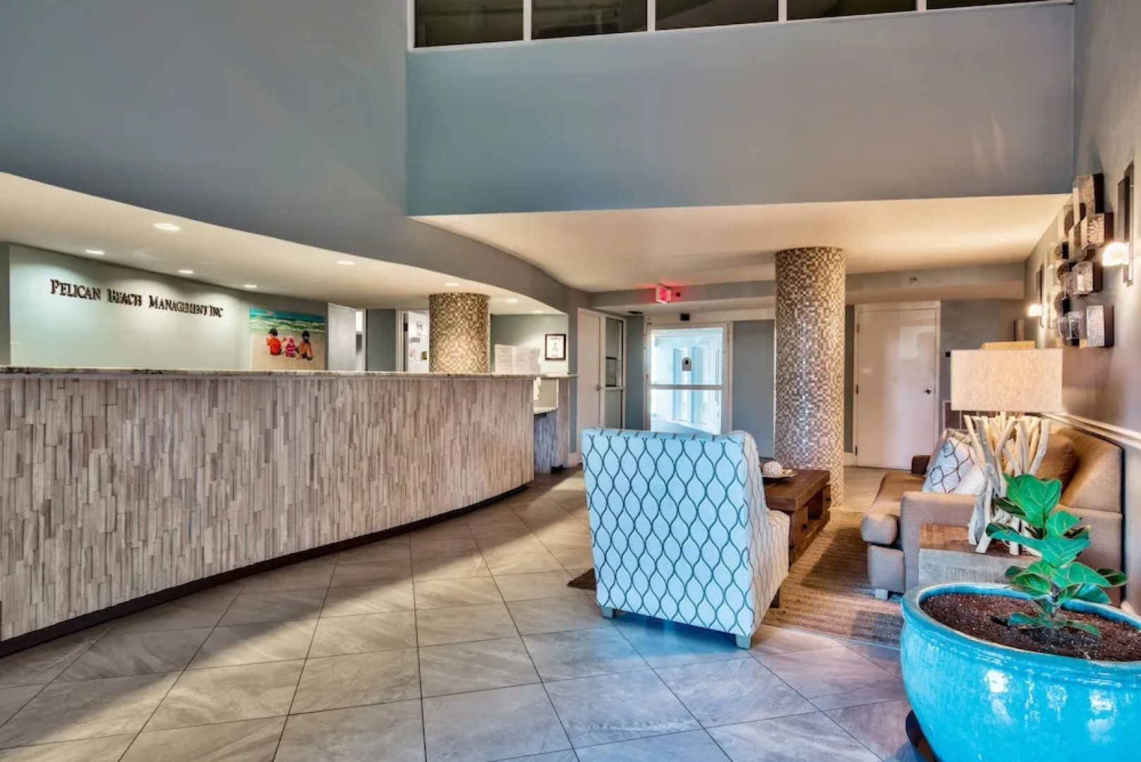 Pelican Beach Resort