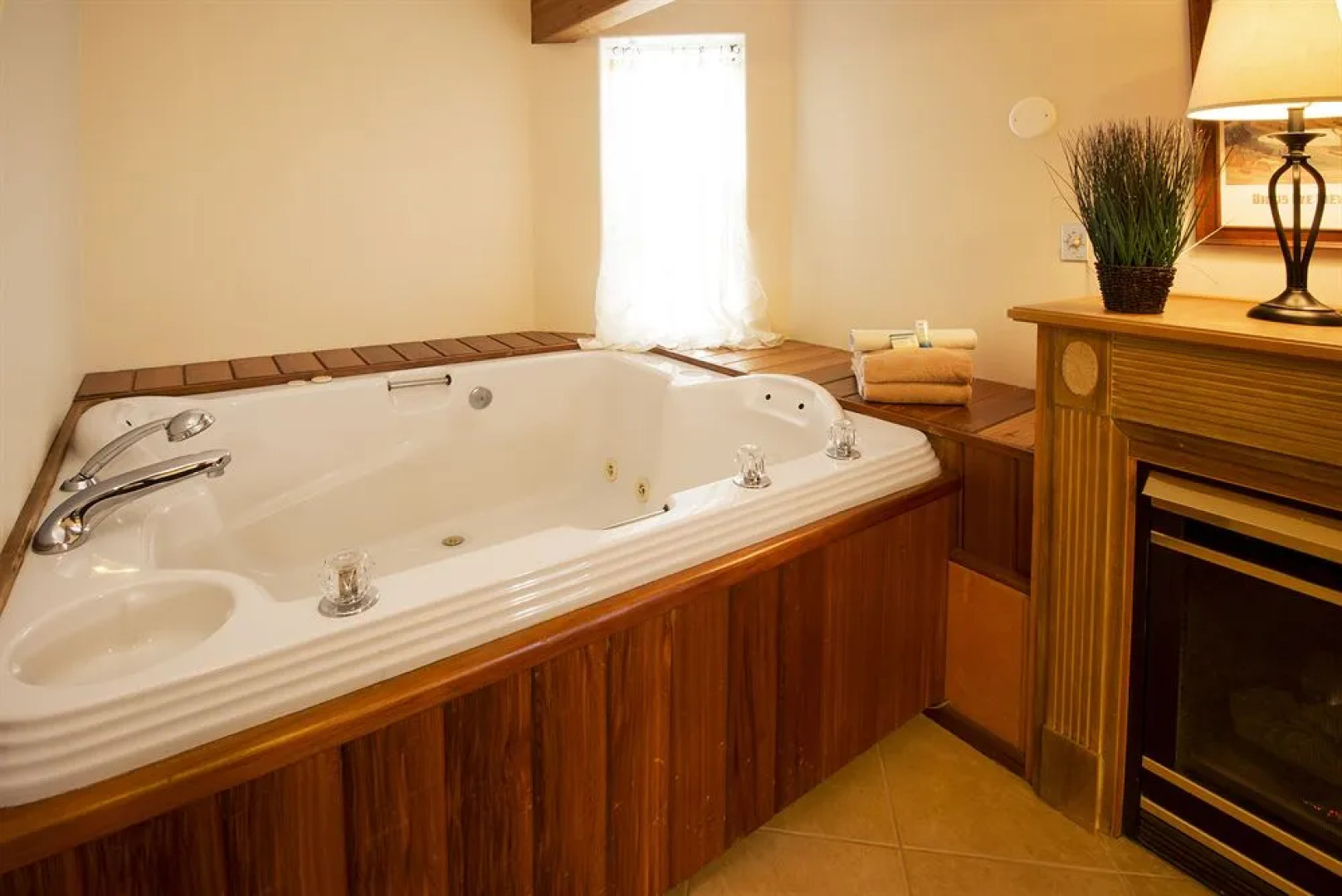 Seaside Oceanfront Inn