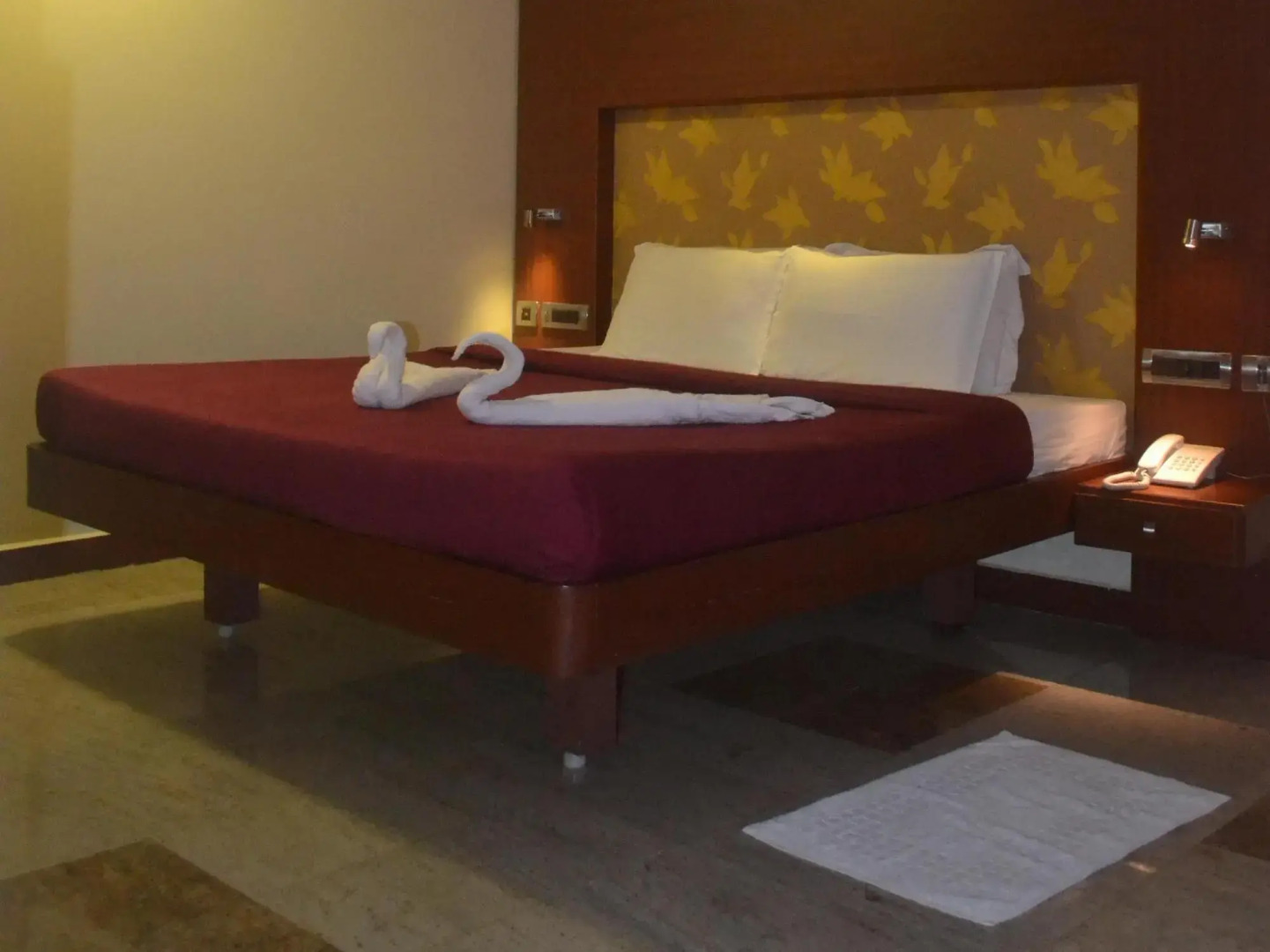 Everest Park Residency