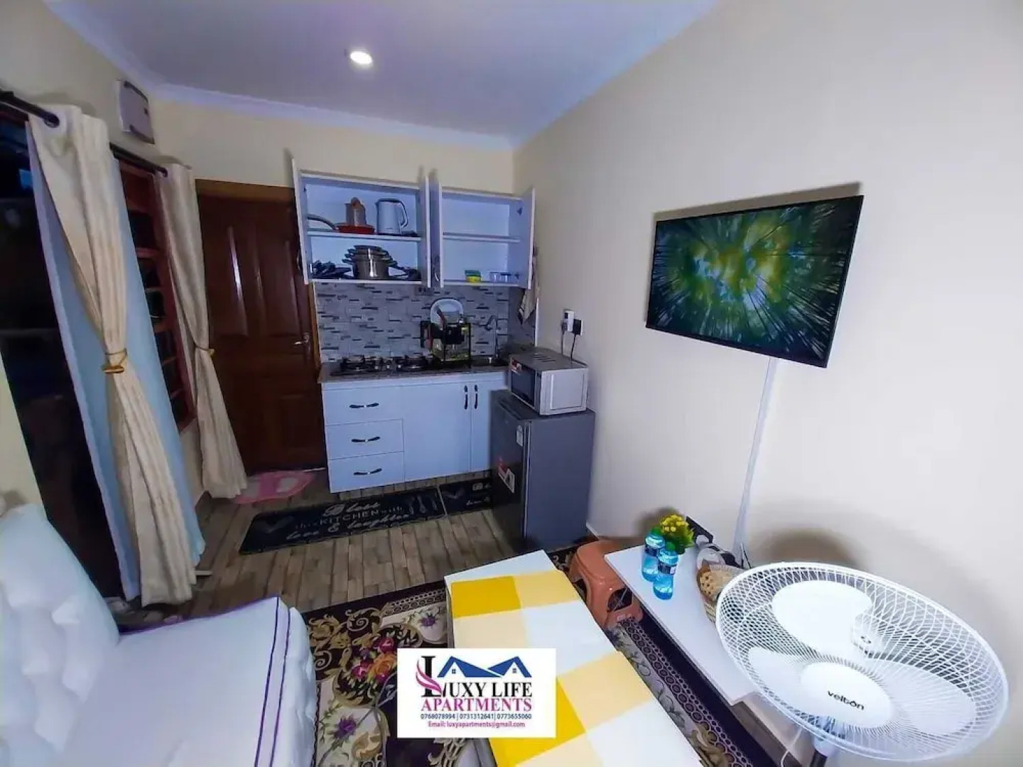 Lux Suites Luxylife Studios Kenol