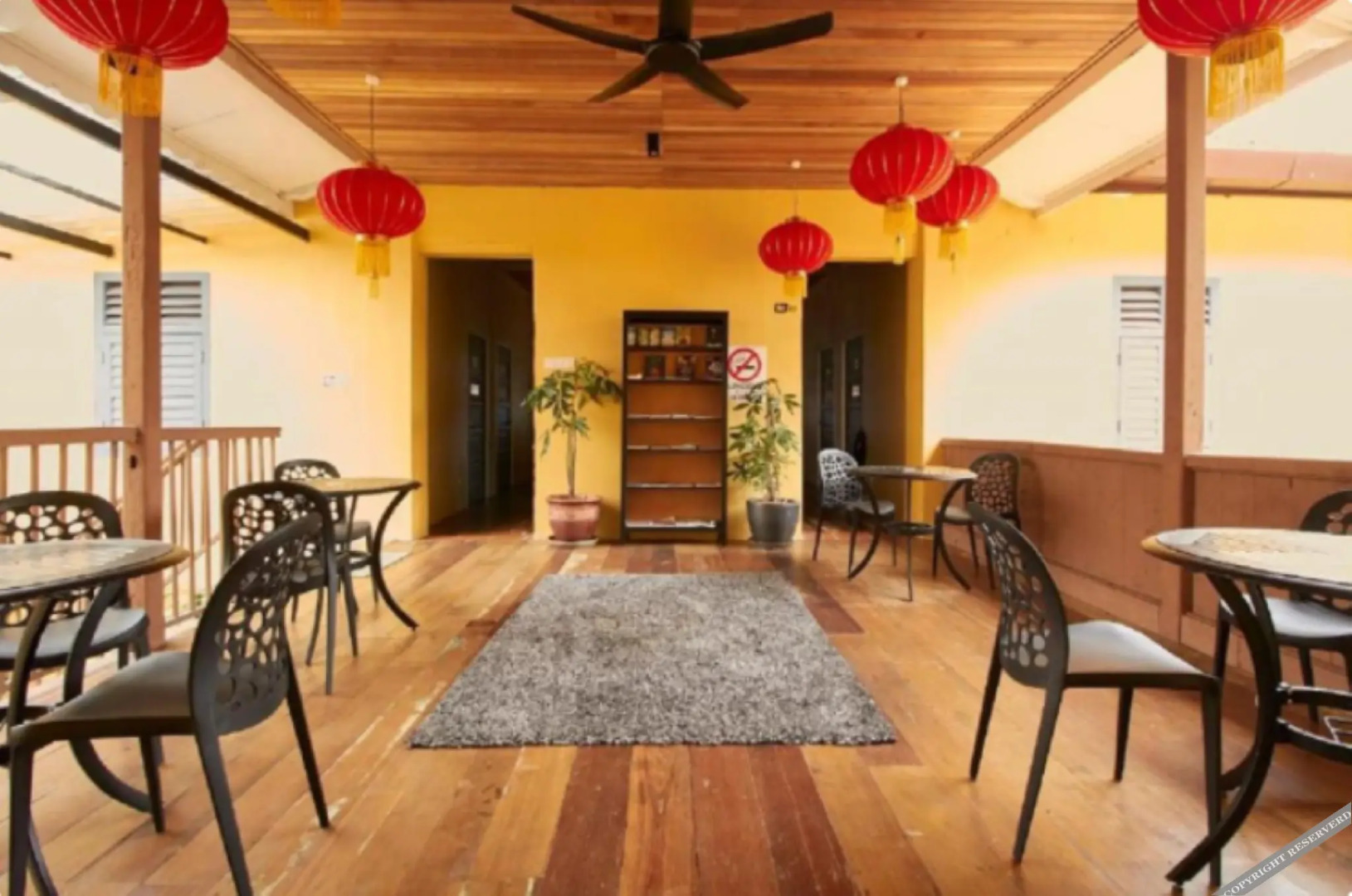 Capital O 90443 Aigoh Hotel