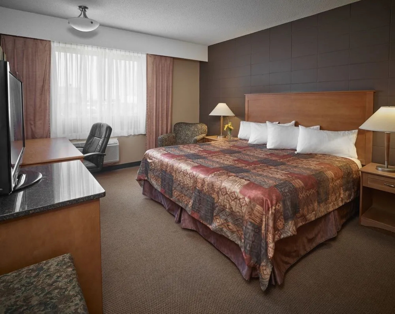 The Neighbourhood Inn Express