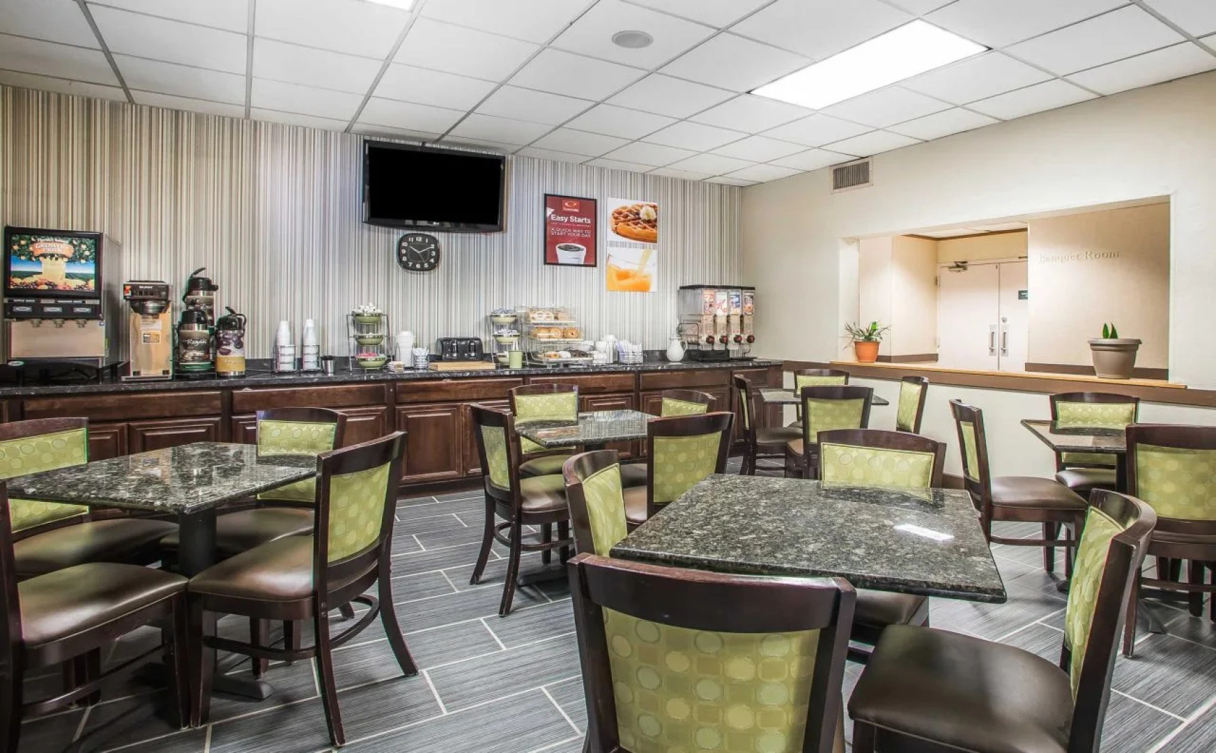 Studio 6 Suites Clarion, PA