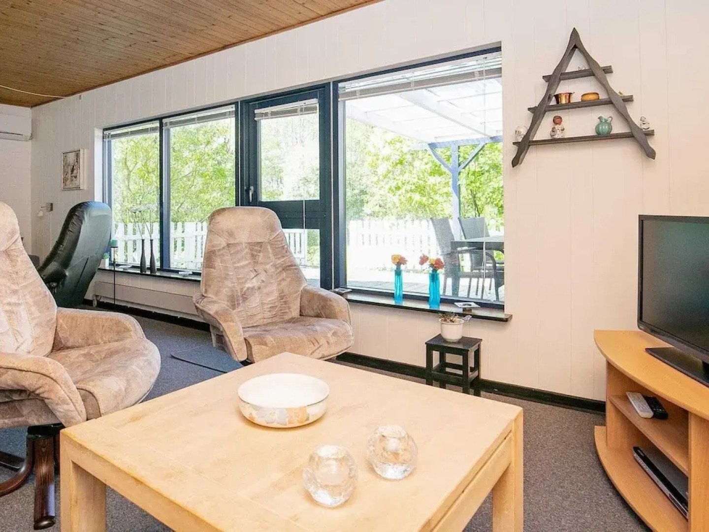 Refreshing Holiday Home in Spøttrup near Sea