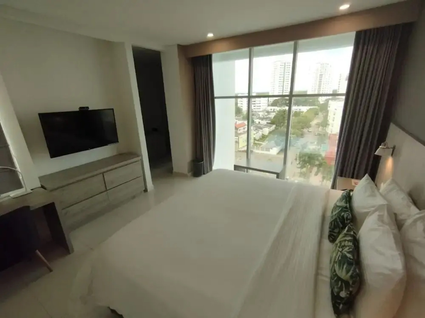 Hotel Sexta Avenida Inn