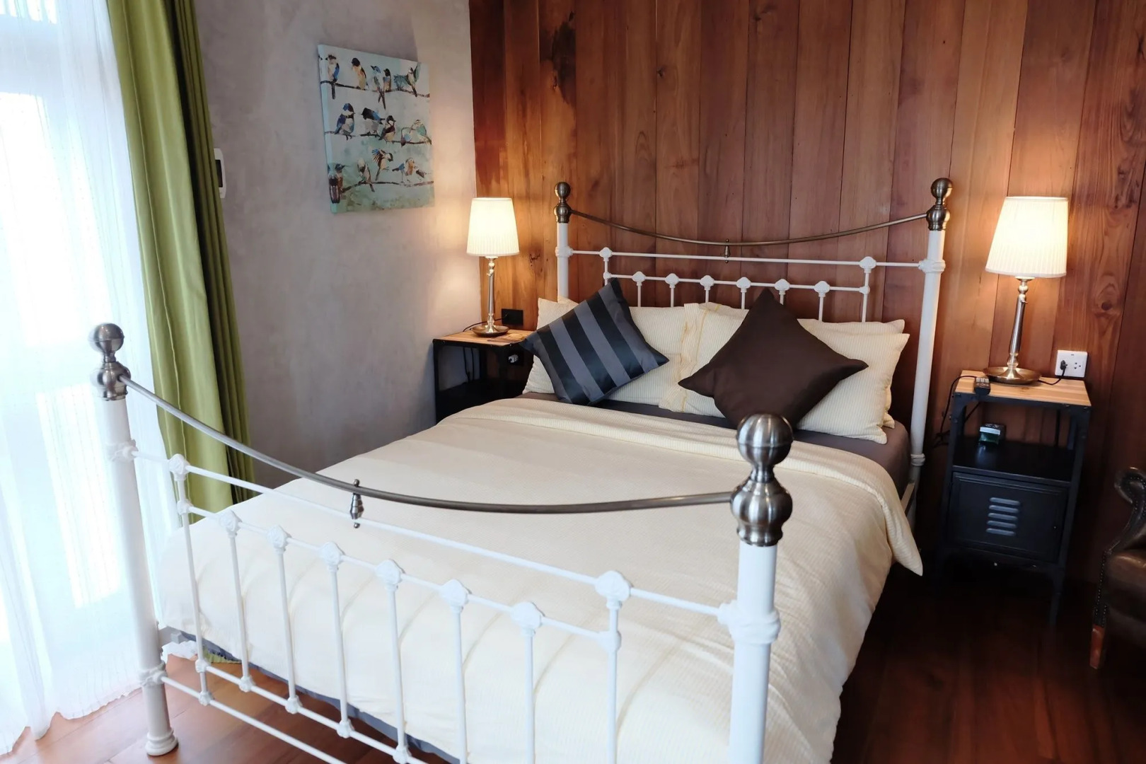 Rimrabeang Amphawa Cafe and Suite