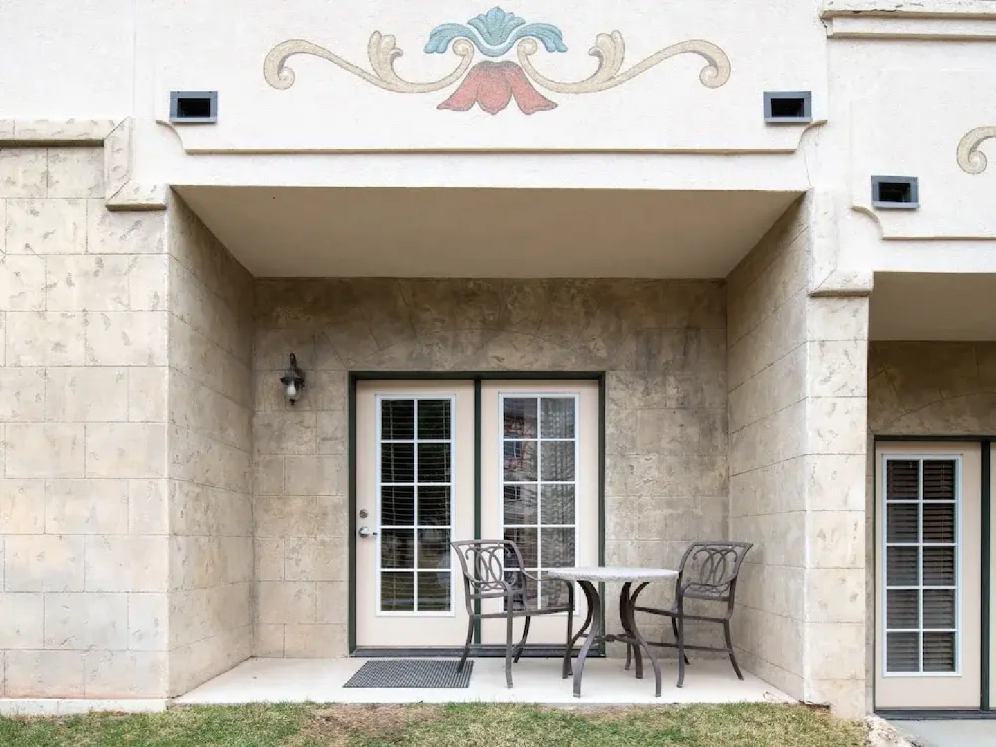 Villa 1082 3 Bed 3 Bath Full Kitchen 3 Bedroom Villa