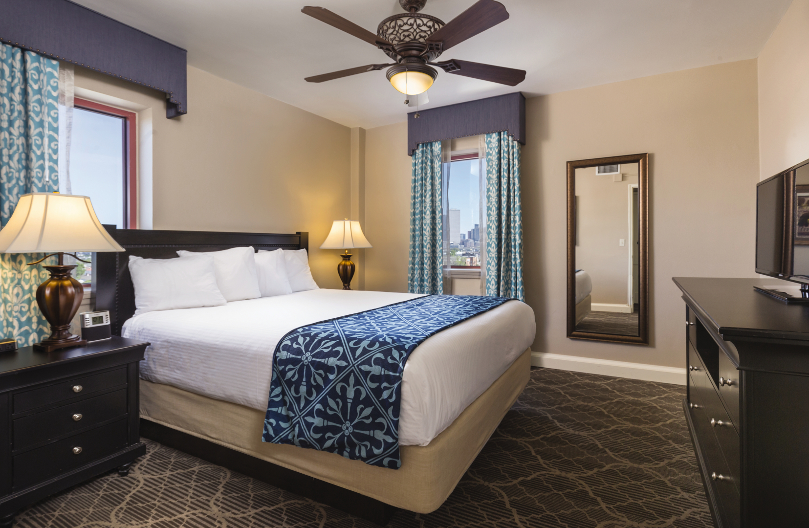 Club Wyndham Avenue Plaza