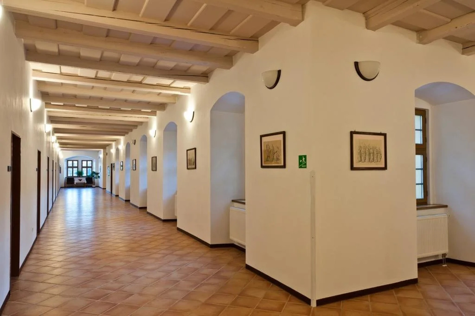 Klášter Hejnice, vzdělávací, konferenční a poutní dům