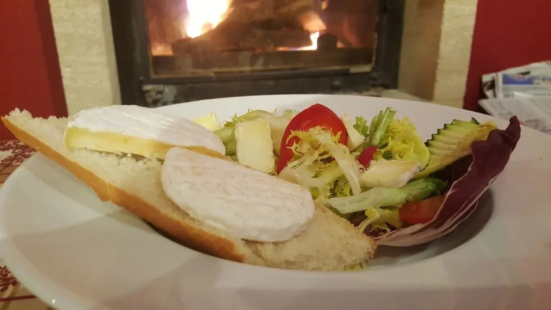 Hotel Au Feu De Bois