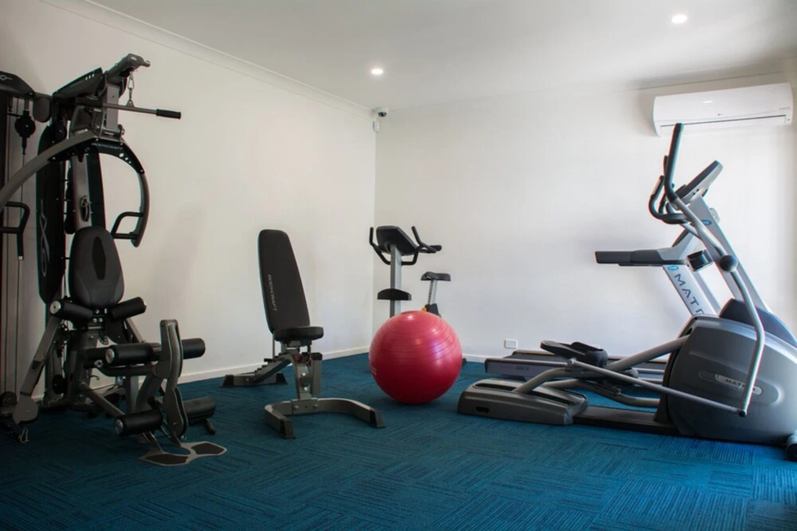 Sea Breeze Broadwater