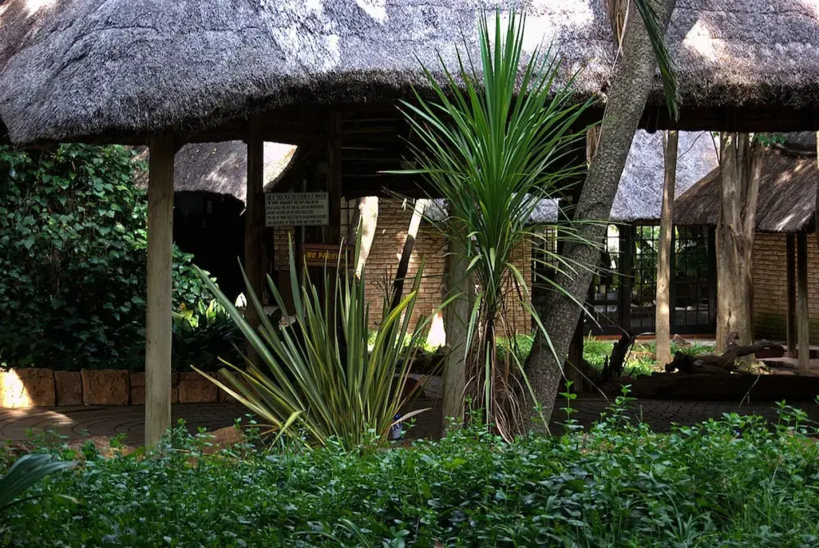 Waterfront Country Lodge