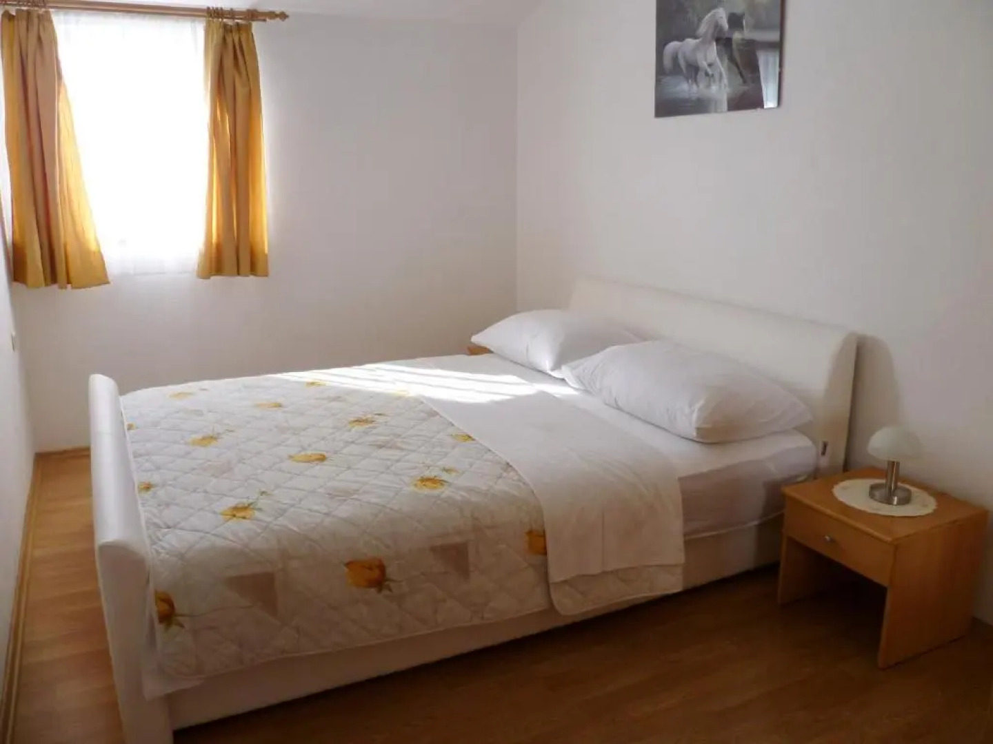 Apartments Sanda Tribunj