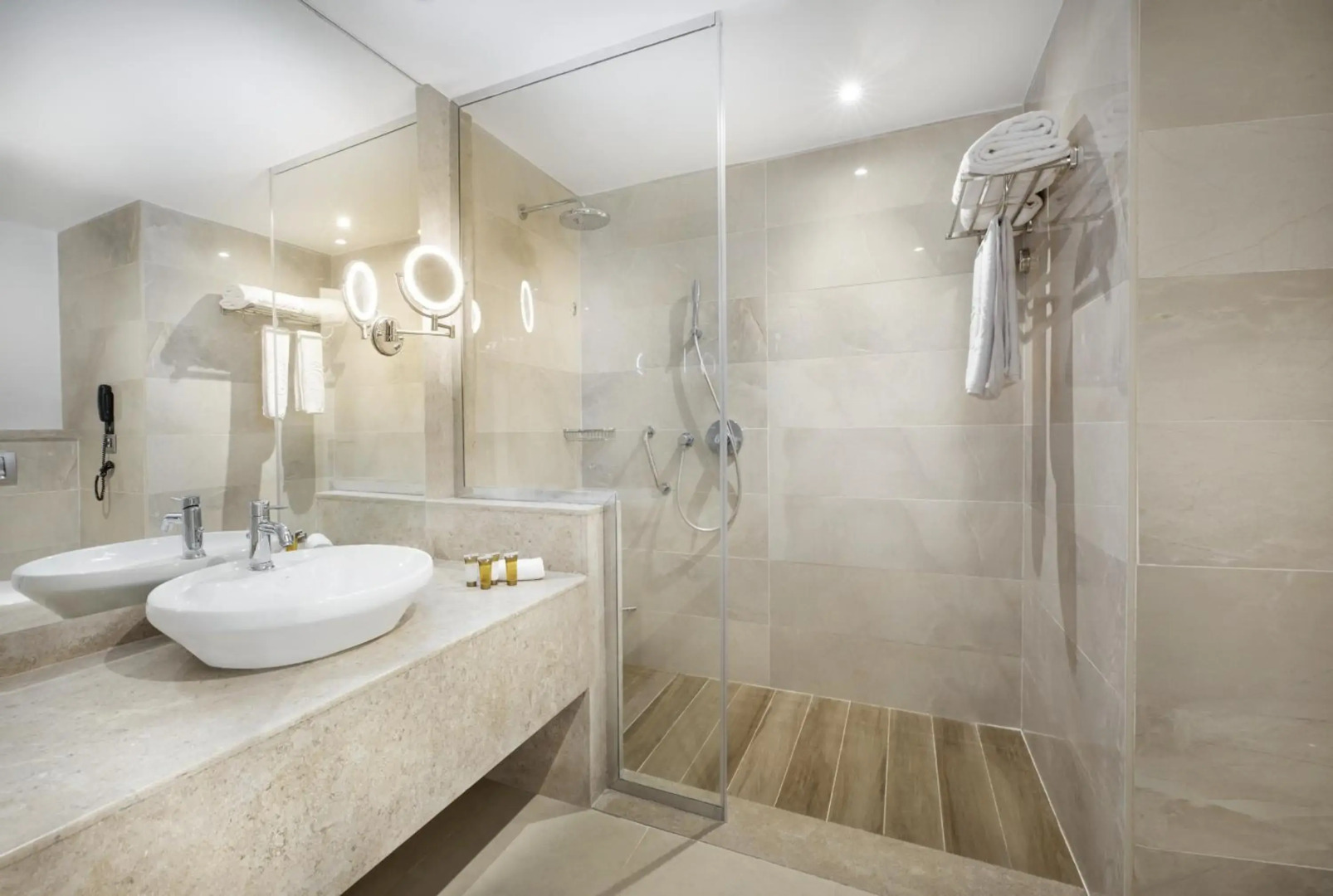 Cleopatra Luxury Resort - North Coast Sidi Heneish