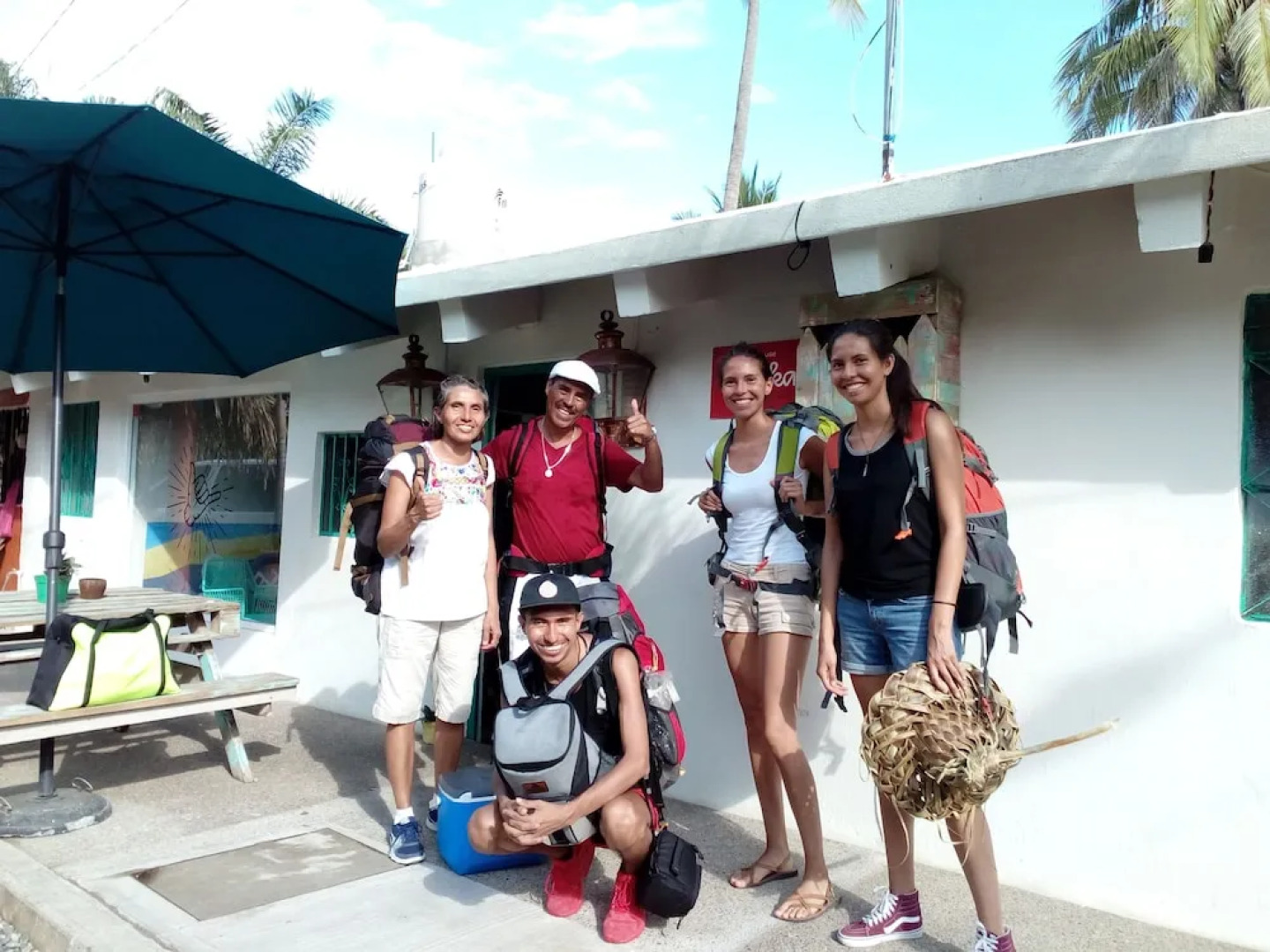 Shaka Surf House - Hostel