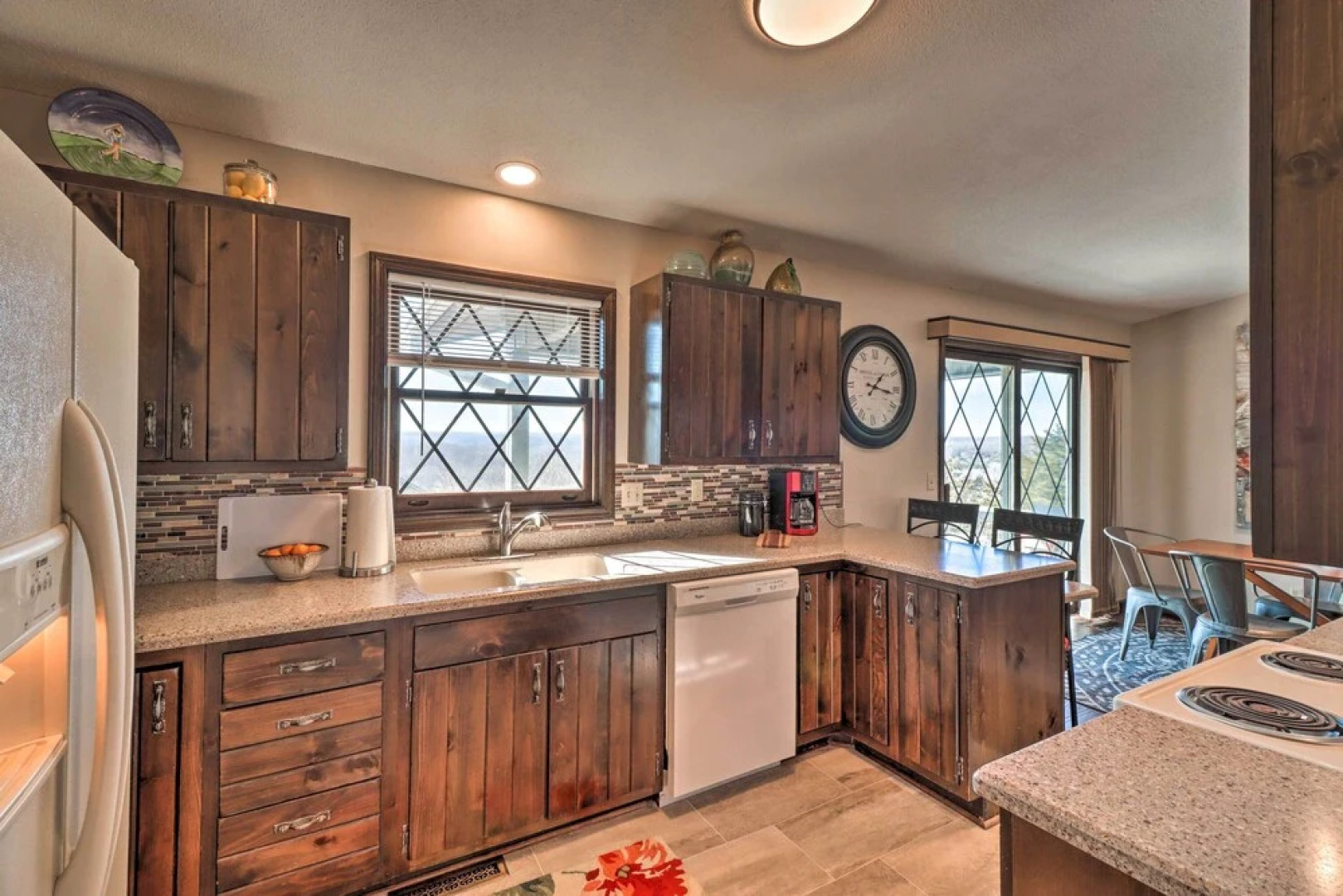 'soaring Heights' w/ Sunset & Mountain Views